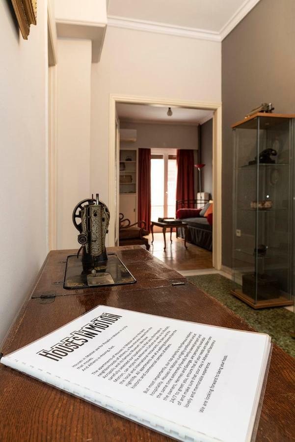 Vintage Apartment Next To Acropolis Museum Atene Esterno foto